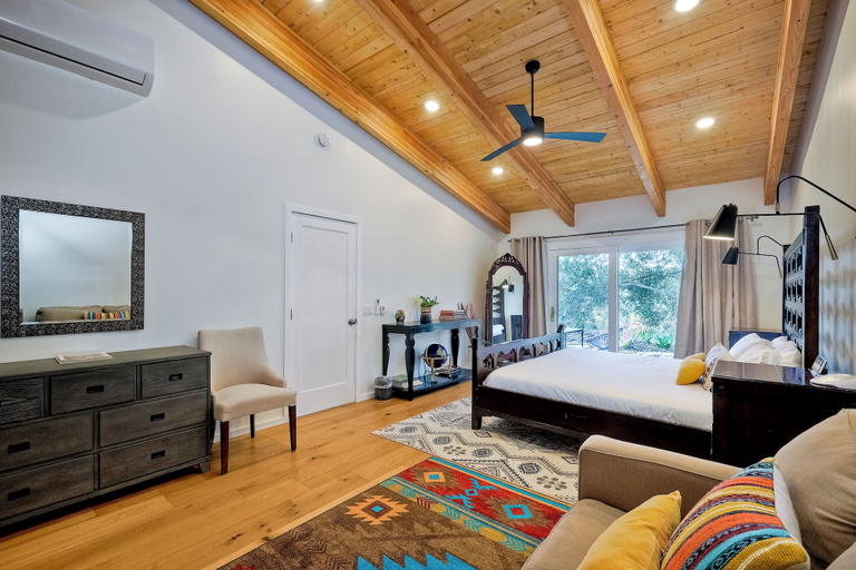 Interior 5, 3046 Skycrest Drive, San Diego