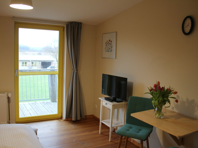 Room 2, Bäumi-Hof, Uckermark