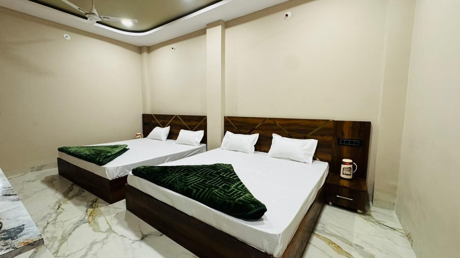 Room 5, Hotel Shri Kaila Devi, Ujjain