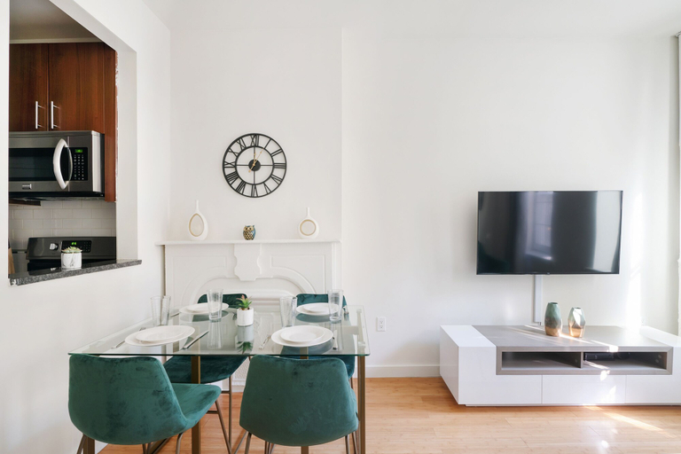 Room 4, Contemporary 1 Bedroom Apartment in NYC, New York
