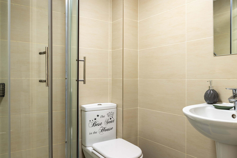 Room 3, Cozy Studio In Prime South Kensington, London