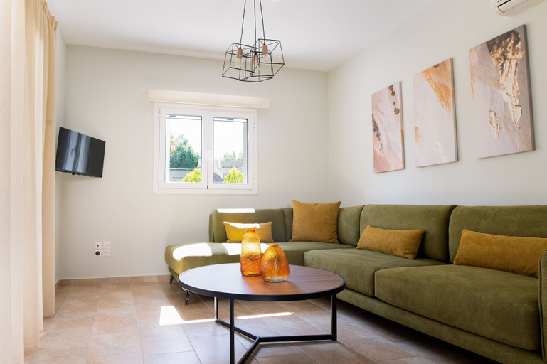 Room 2, Vasilopoulos Residences Villas With Shared Pool, Ionian Islands
