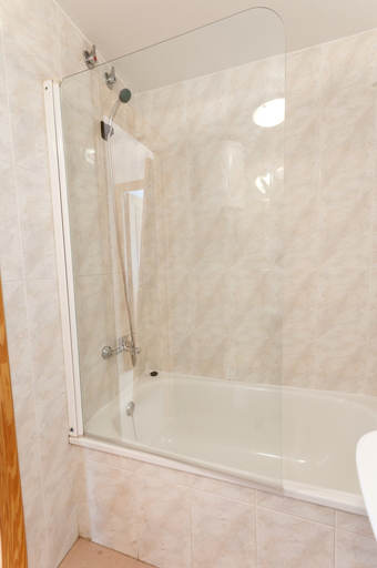 Bathroom 3, Apartment in Gandia Near Blue Flag Beach, Valencia
