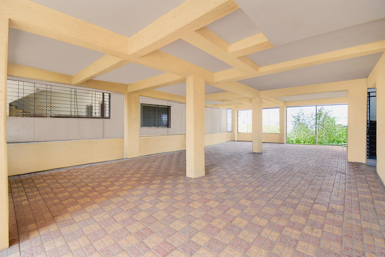 Lobby 2, Via Royal Stay I, Pune