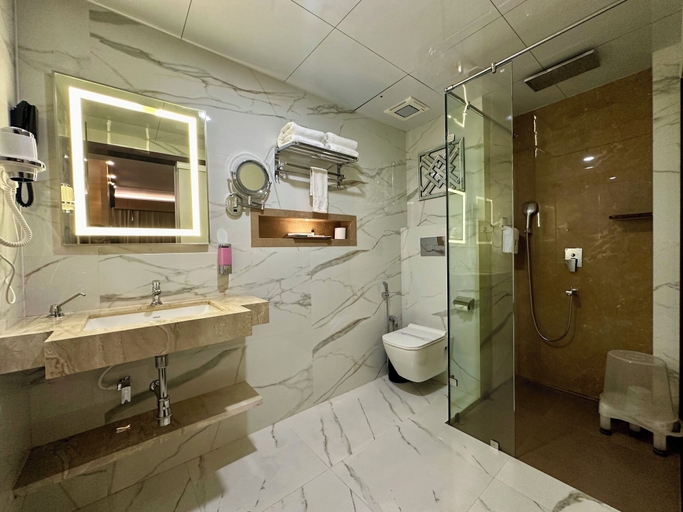 Bathroom 4, HOTEL IMPERIAL INN, Koraput