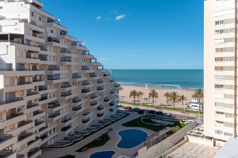 Others 2, Torres Del Mar - Apartment In Grau I Platja, Valencia
