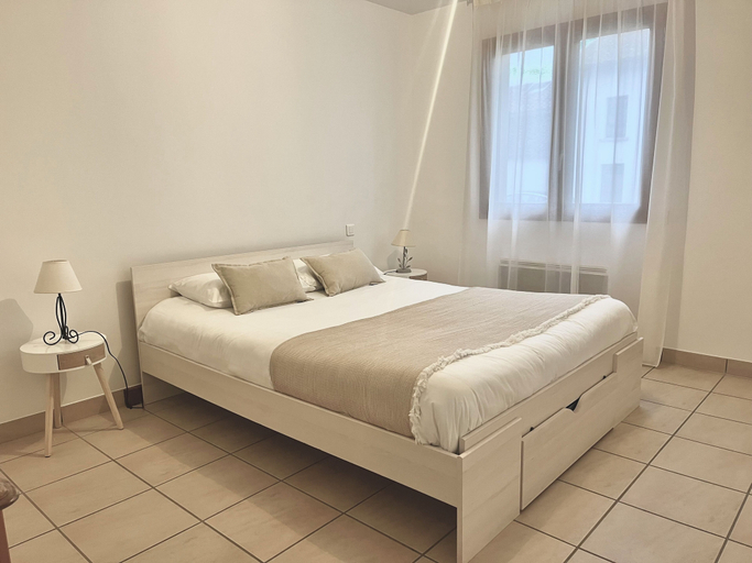 Bedroom 3, Domaine des Étoiles - Gîtes, Isère