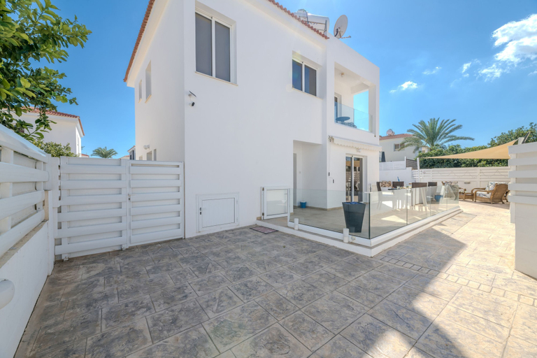 Room 5, Ayia Triada Beach Gardens
