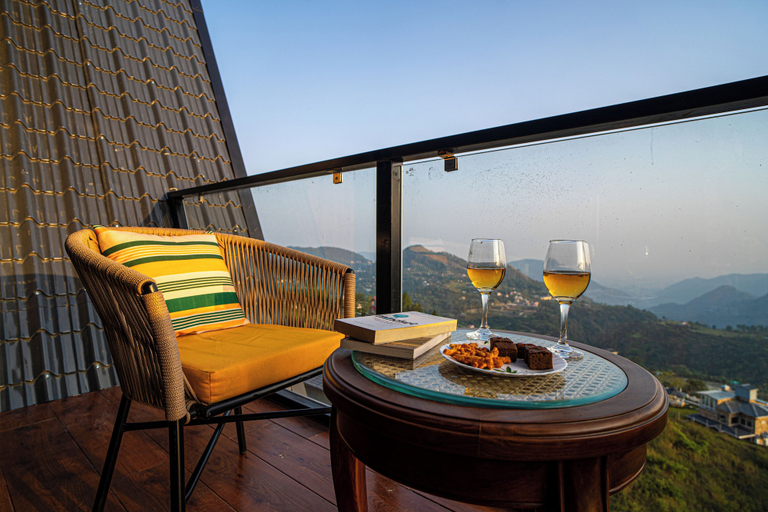 Outdoor dining 3, Alaya Stays Echo By The Lakes, Nainital