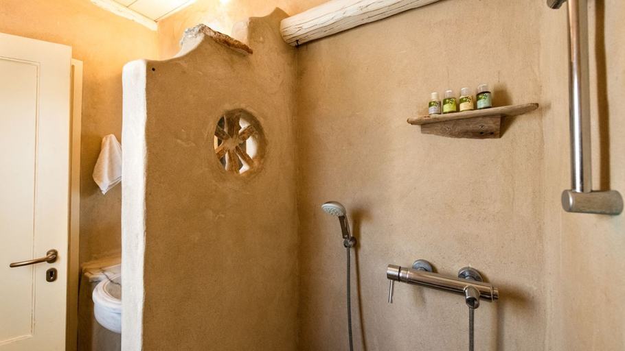 Bathroom 5, Blue Greens Villas in Krios, Paros Island, South Aegean