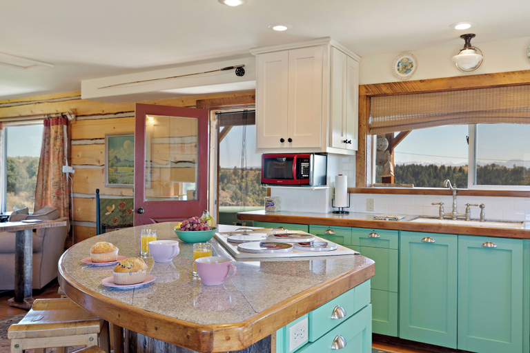 Interior 5, Lindas Perch, Fremont