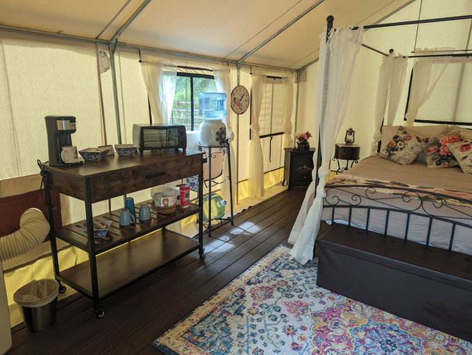 Room 3, Salmon Gypsy Bed and Breakfast, Lemhi