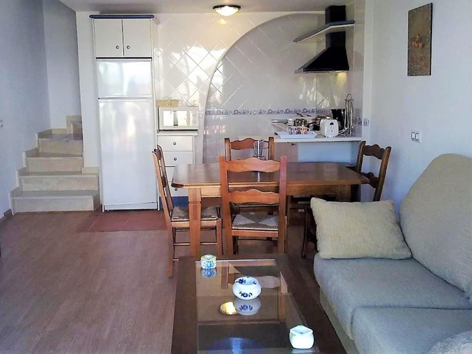 Private kitchen 5, Belvilla by OYO Holiday Home in Vera Playa, Almería
