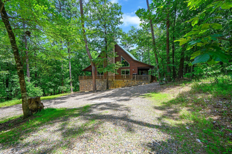 Exterior 4, Summer Moon Lodge - For 8ppl, McCurtain