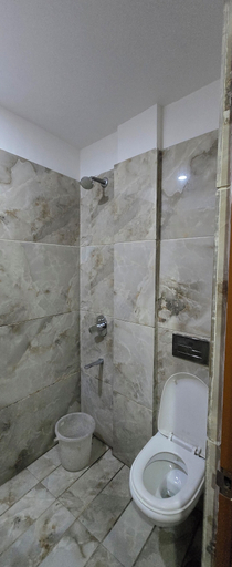 Bathroom 4, Hotel Five Seasons, Amritsar