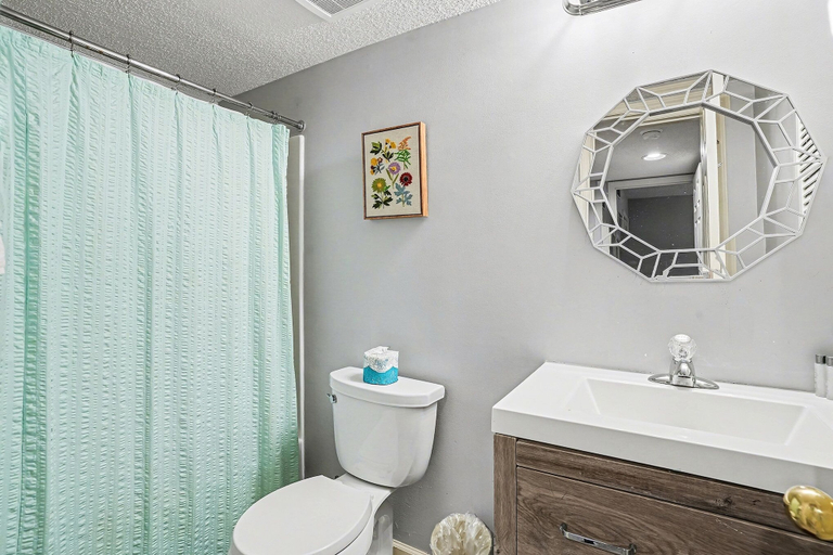 Bathroom 2, 6F Cumberland - split level, 2 bedroom villa, full access!! 2 Condo, Horry