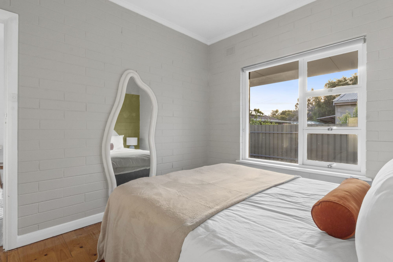 Exterior 2, Prickly Pear Stays in Plympton, Adelaide