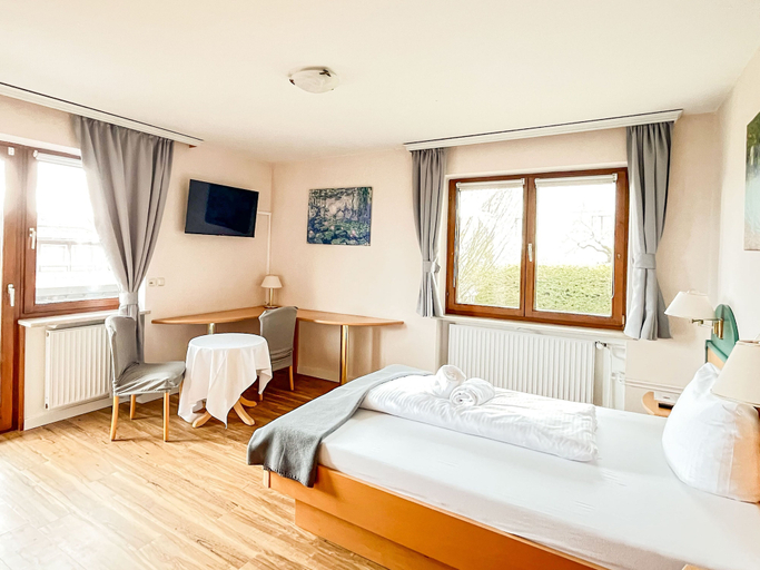 Bedroom 5, Hotel Bergstätter Hof, Oberallgäu