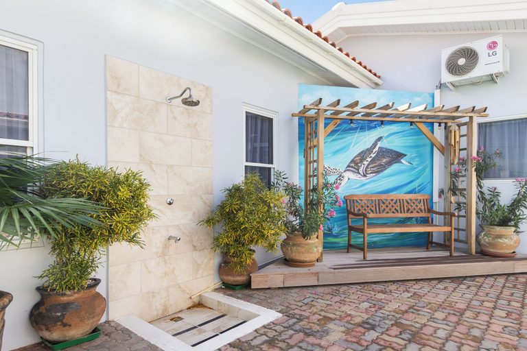 Exterior & Views 2, Little Paradise #4 - Blenchi