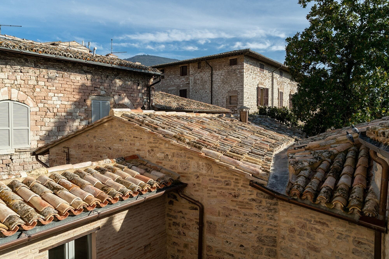 Exterior & Views 2, Palazzo Sbaraglini, Perugia