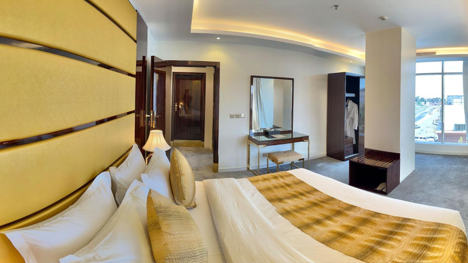 Bedroom 3, Golden Dream Hotel