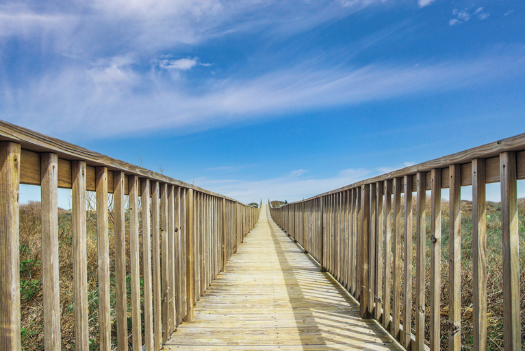 Others 5, Sunrise Villas 101 - Boardwalk TO THE Beach!, Nueces