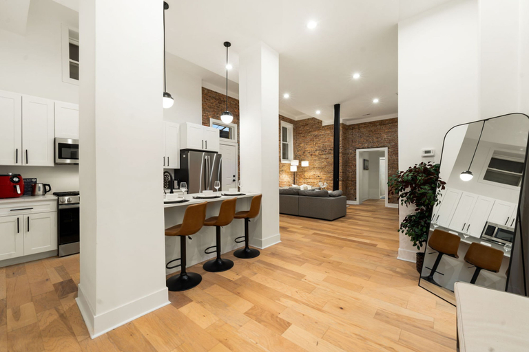 Room 1, New West Town Listing, Cook