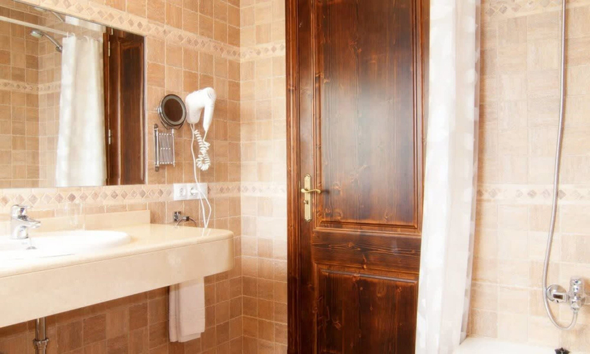 Bathroom 4, Scenic Villa Near Petra Town, Baleares
