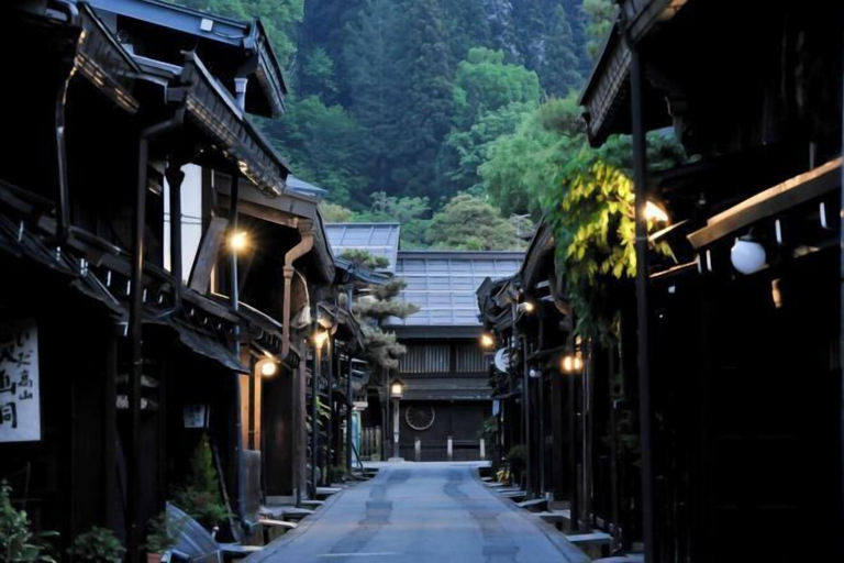 Miscellaneous 5, [Mina's LanternHouse] 1 house (3 bedrooms/8 beds/2 parking lots), Takayama