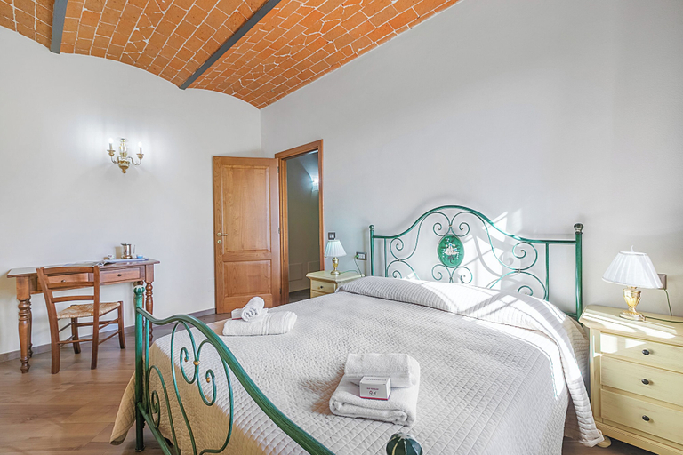 Room 2, Amazing View Laporecchio Hills, Pistoia