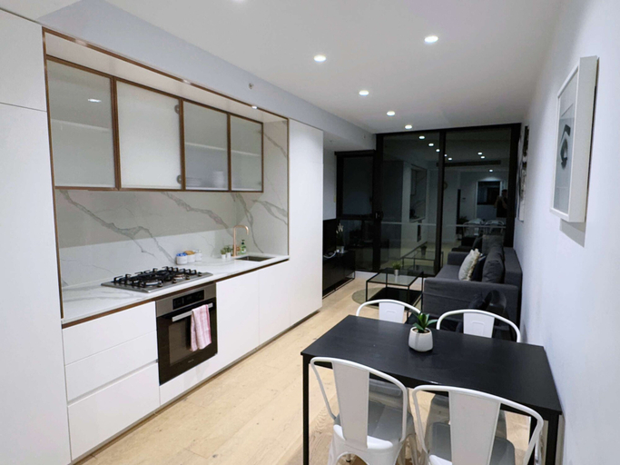 Interior 3, Bright & Modern 2BR Apt on Iconic Chapel Street, Melbourne