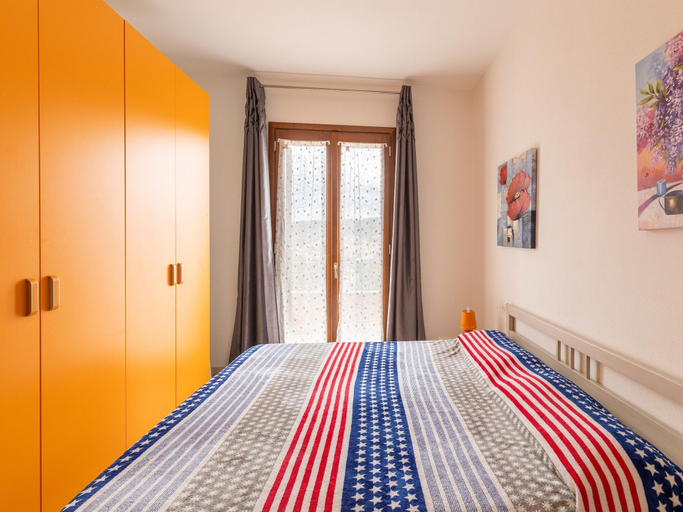Room 3, Apartment With air Conditioning and sea Views, Sassari