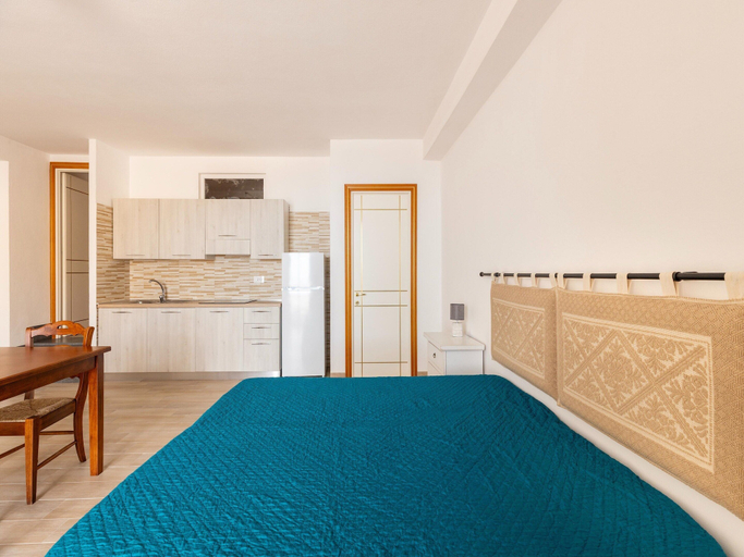 Room 2, Aria Condizionata e Terrazza Vista Mare, Sassari