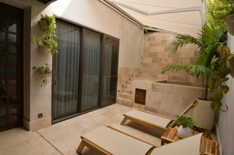 Outdoor pool 2, Colonial loft in Cartagena old town, Cartagena de Indias