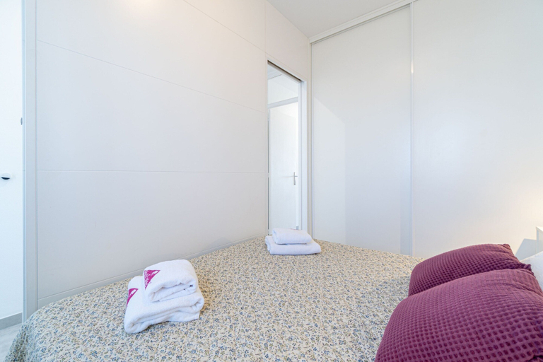 Bedroom 2, Apartment in Empuriabrava by the Beach, Girona