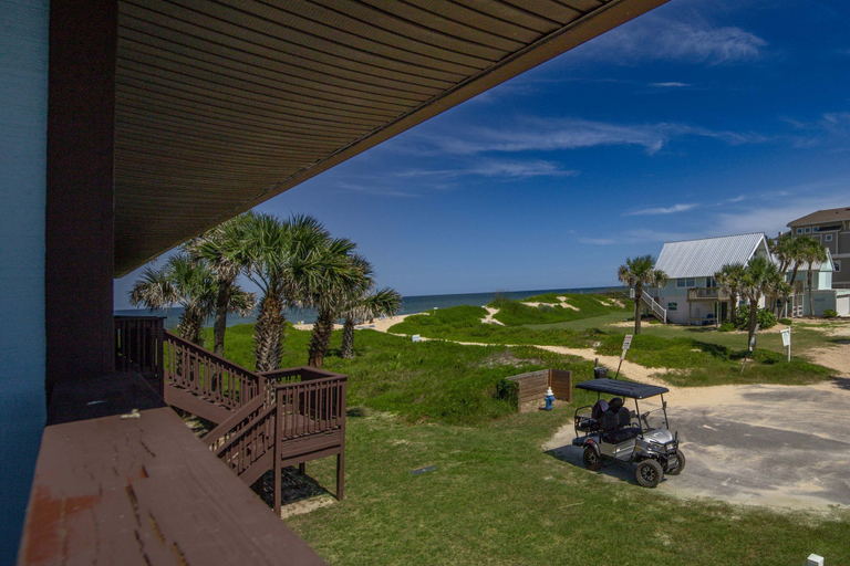 Room 4, Oceanfront Steps to Sand Deck Pets Welcome, Flagler