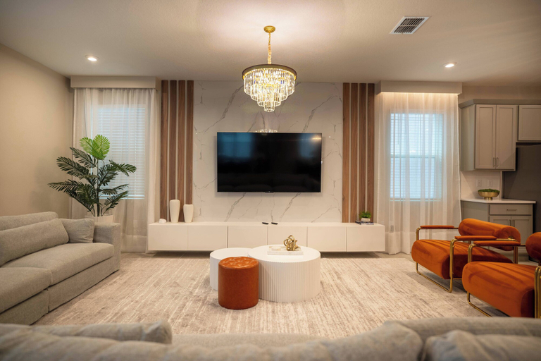 Room 3, 9BR Solara Villa w Pool Themed Rooms, Osceola