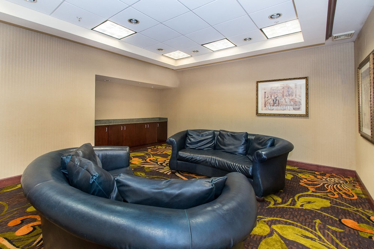 Public Area, Wyndham Independence, Cuyahoga