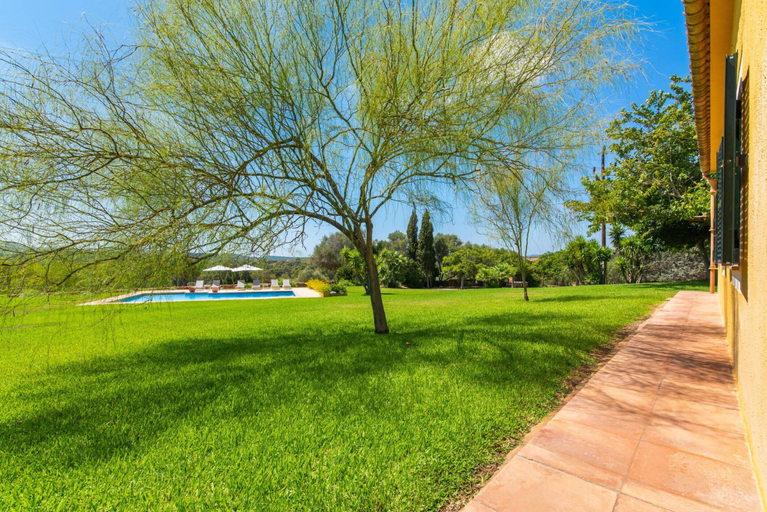 Garden 5, Country House in Manacor Near Cala Petita Beach, Baleares