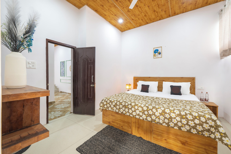 Bedroom 4, The Chalet Homestay, Solan
