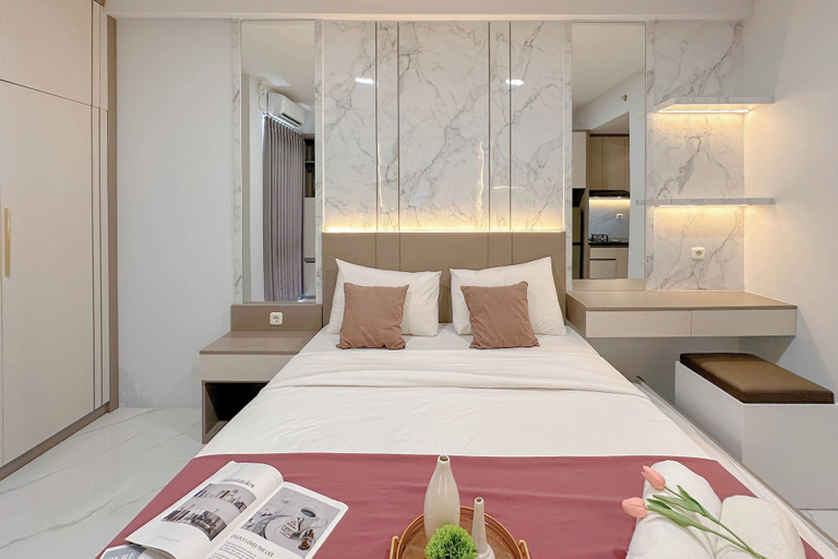 Room 3, Wonderful Design Studio At Bale Hinggil Apartment, Surabaya