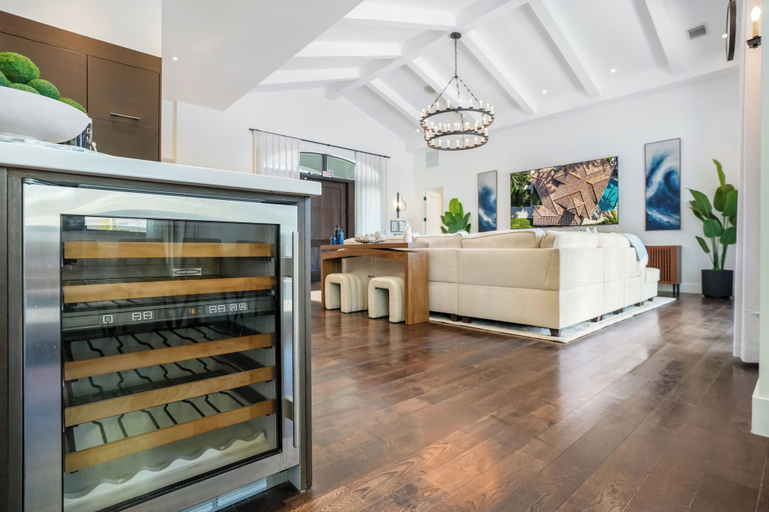 Interior 5, The Rendez-Vous Villa, Broward