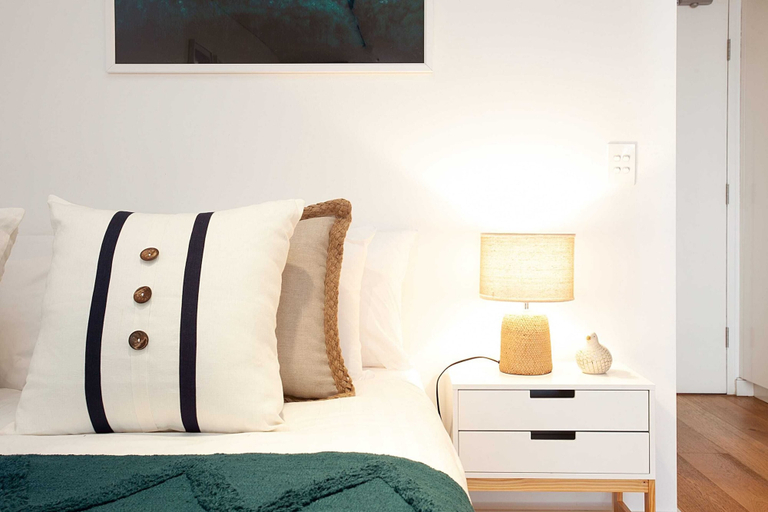 Room 2, Stylish Studio With Balcony Near Darling Square, Sydney