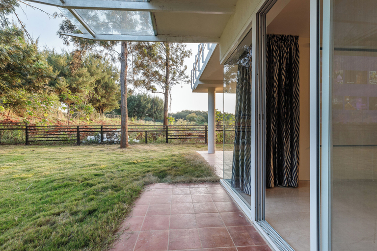 Interior 2, Royal County Villa by Stayjade, Krishnagiri