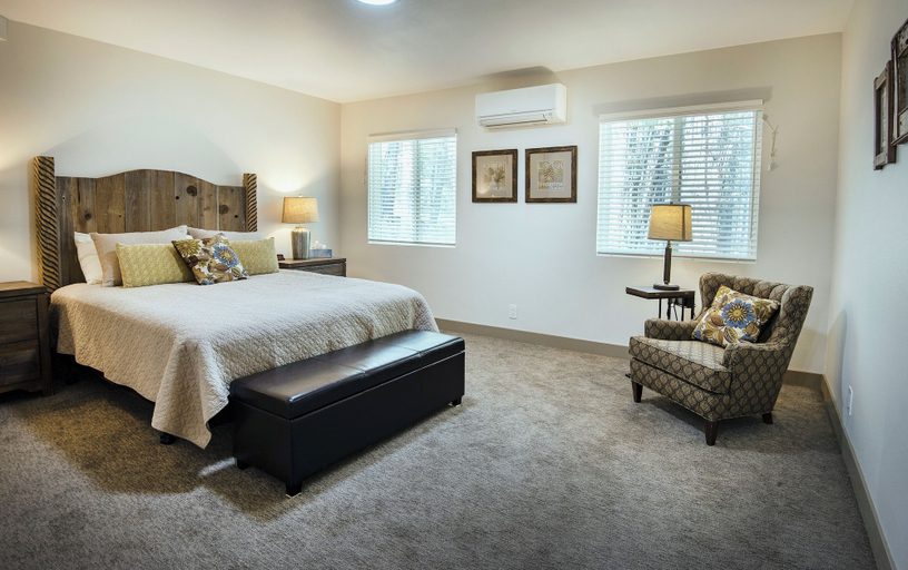 Interior 4, Yosemite's Meadow Haven, Mariposa
