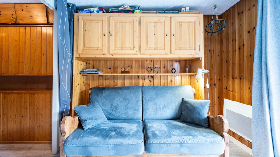 Living room 2, Cosy Escape in the Heart of Morillon, Haute-Savoie