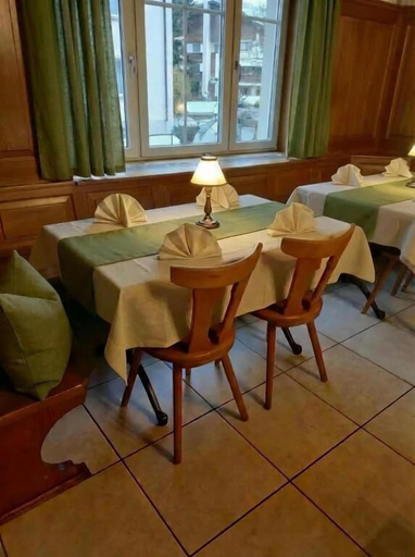 Food & Drinks 4, Hotel Sternen Gurtnellen, Uri