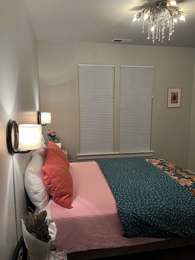 Room 2, Selah House in Jacksonville, Jackson
