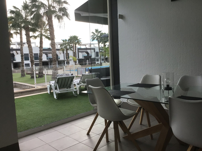 Exterior 4, Apartment in La Zenia for 5 Guests, Alicante