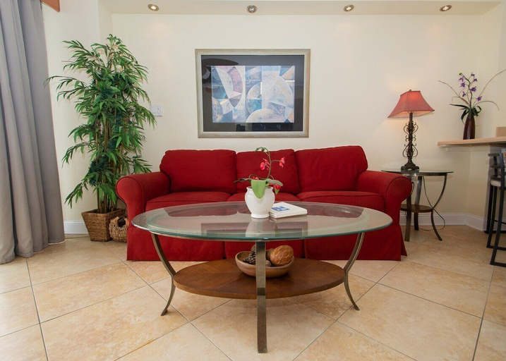 Interior 2, Meridian Plaza 1002, Horry